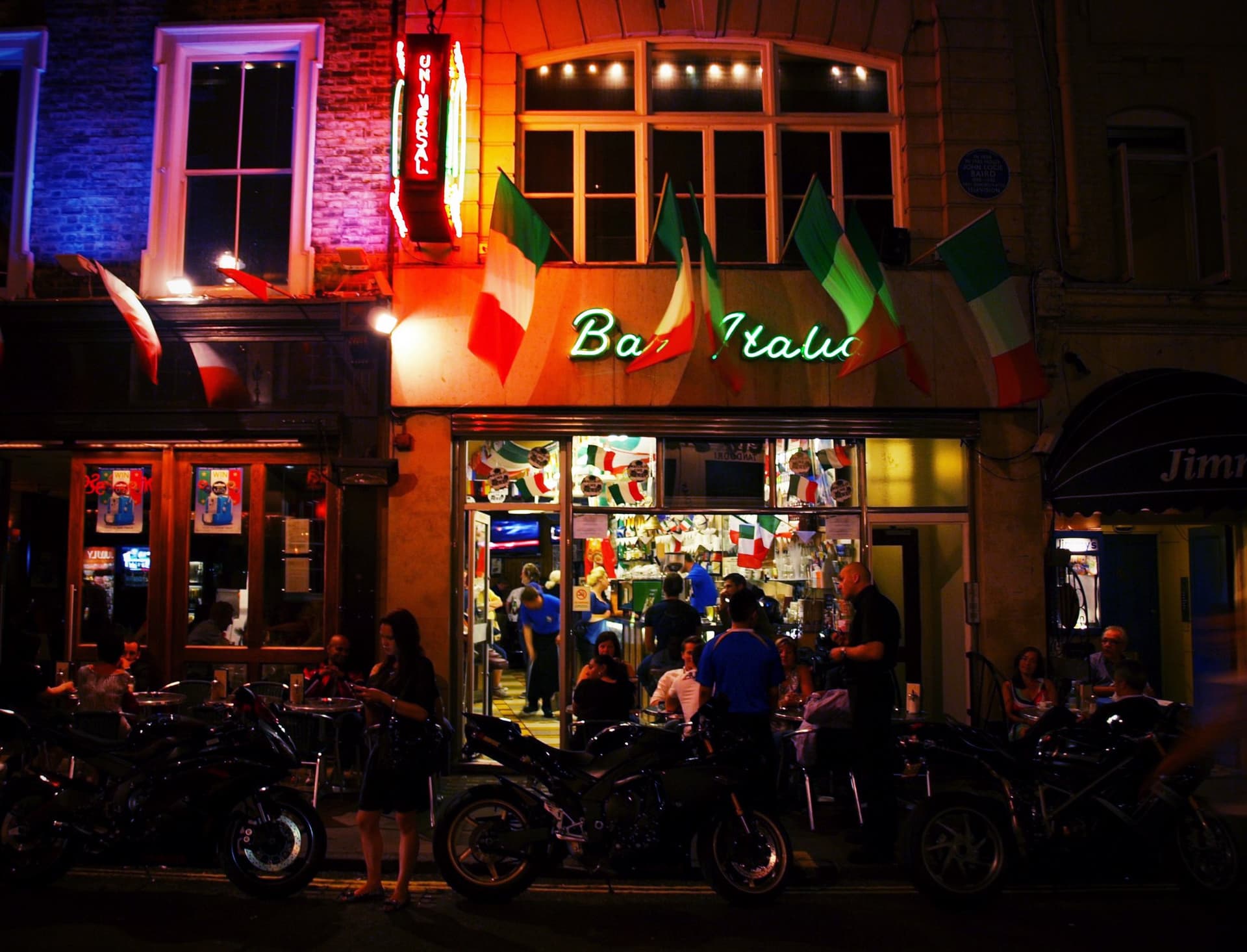 Bar Italia - Soho (4764432107)